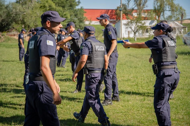 Alianza entre Uruguay y Brasil en la Escuela Policial de Treinta y Tres brinda formación de élite a sus alumnos. Foto: Ministerio del Interior.