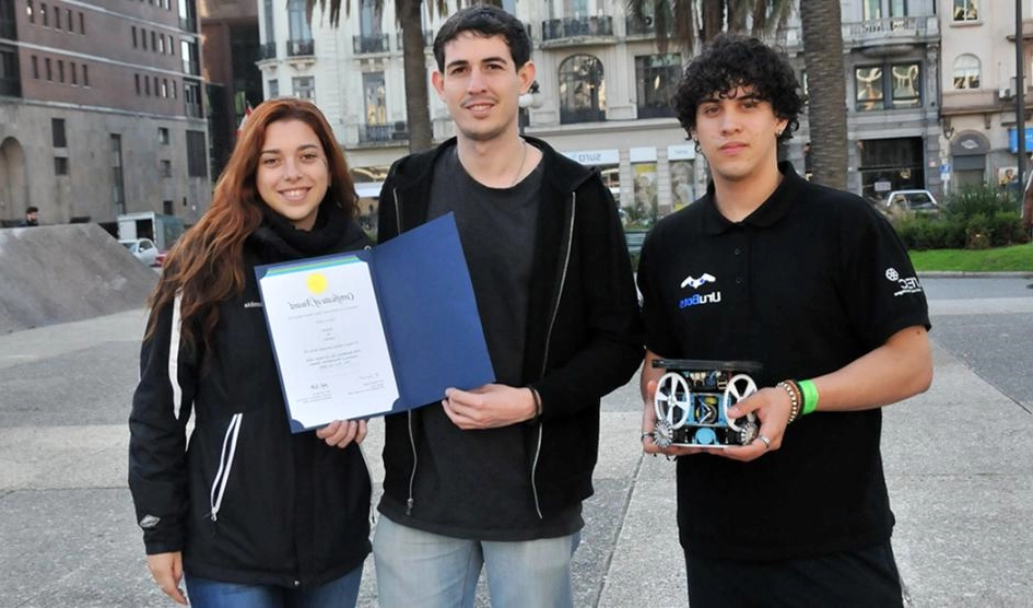 Estudiantes de la UTEC que participaron del Mundial de Robótica 2023.