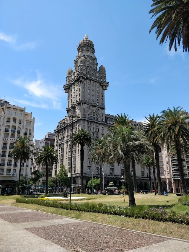 Plazas de Montevideo.